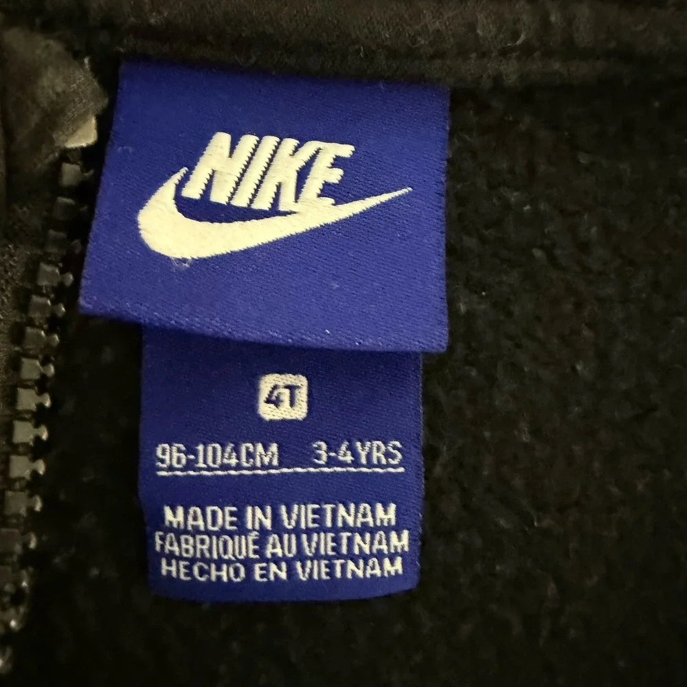 Nike Sportswear Club Fleece Kids' Full-Zip Hoodie in black Size 4T